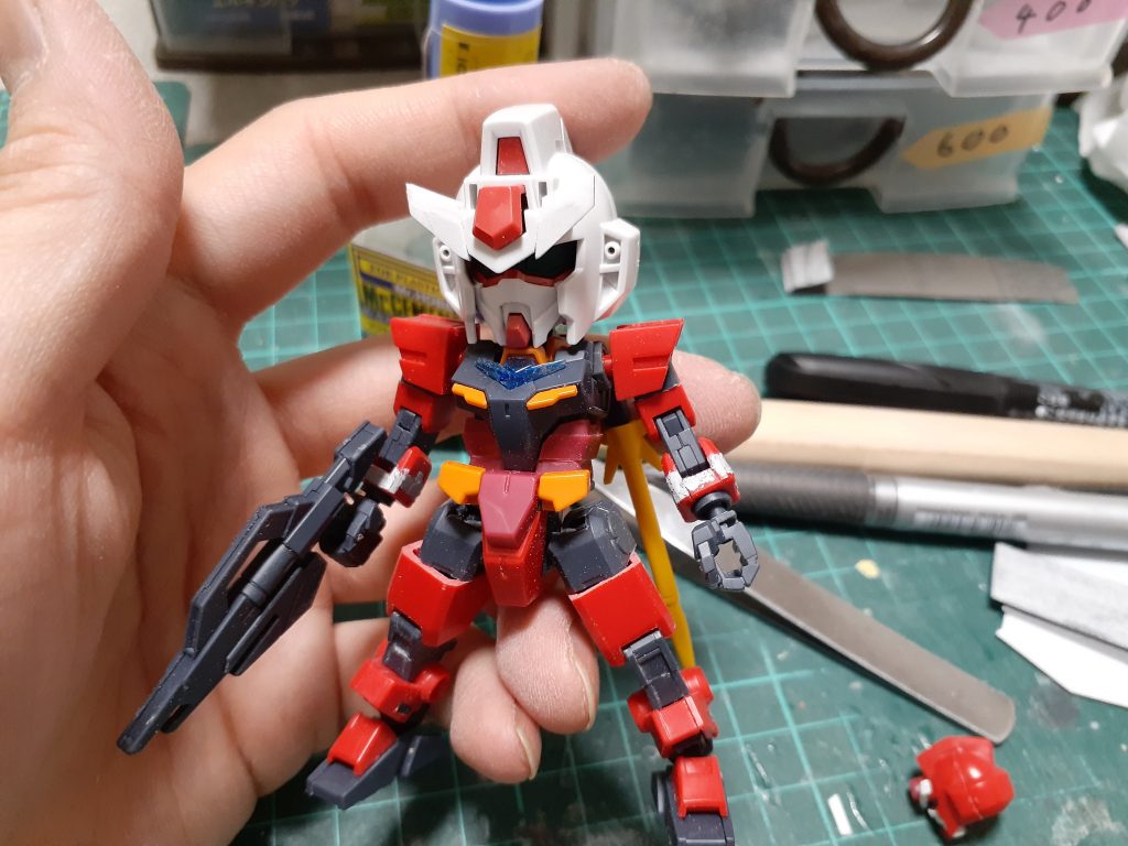 コアゴンダムリゼは手足と腰を短縮してスタイル調整してます