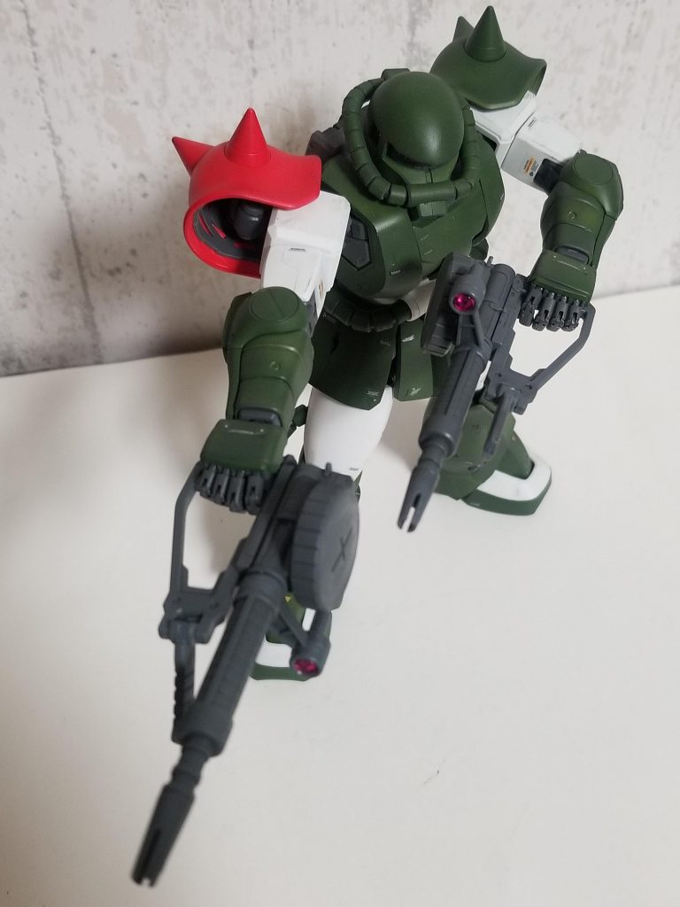 ザク本体は特別なにもしていません。