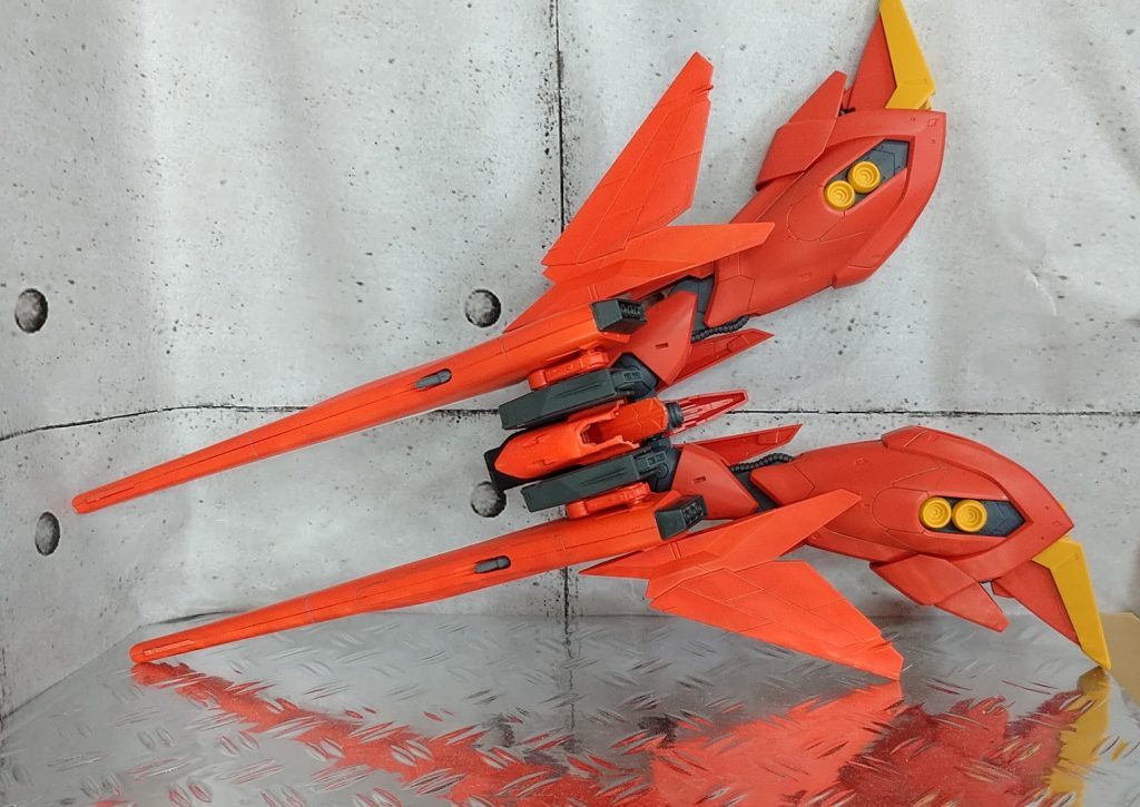 アタッカー部分はほぼ変更してないので下半身部分の変形をより戦闘機っぽさが出たと思います