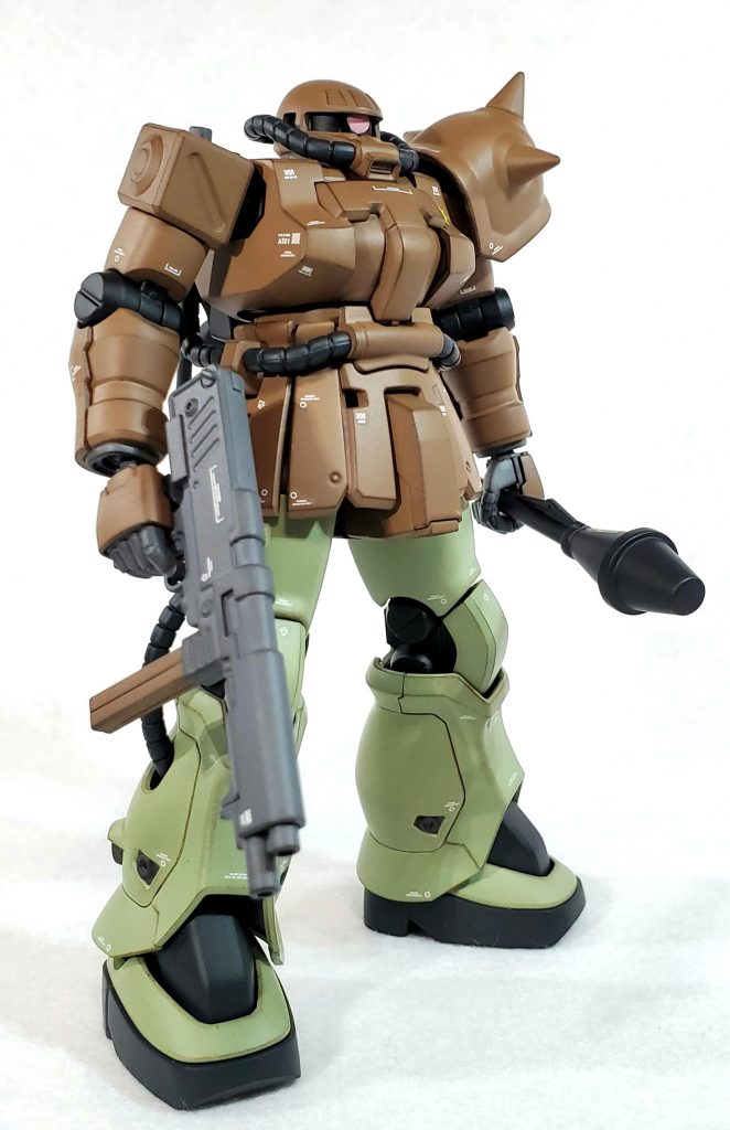 プロポーション調整は以前に投稿したノイエン・ビッター機と同様です。シュツルムファウストはコトブキヤMSGのパンツァーファウストに3mmプラパイプを組み合わせて少し大ぶりな物を作りました。