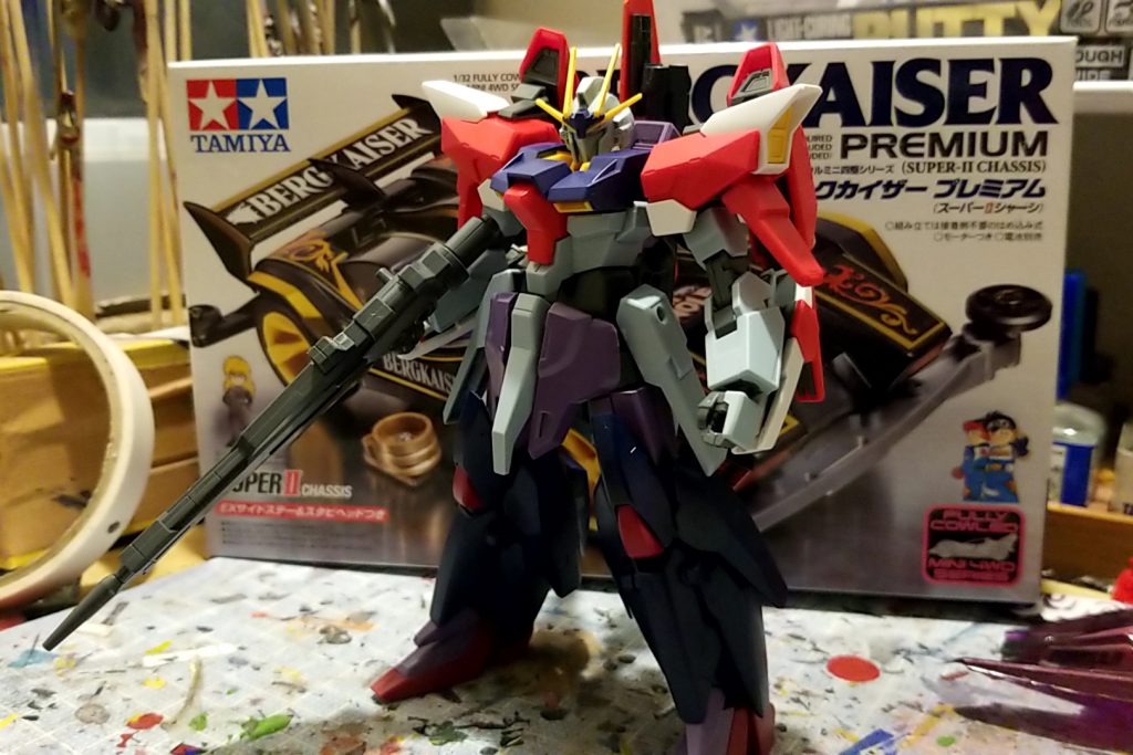 ライトニングガンダムをベースにガンダムAGE-Ⅲオービタルとガンダムゼルトザームのパーツを使用