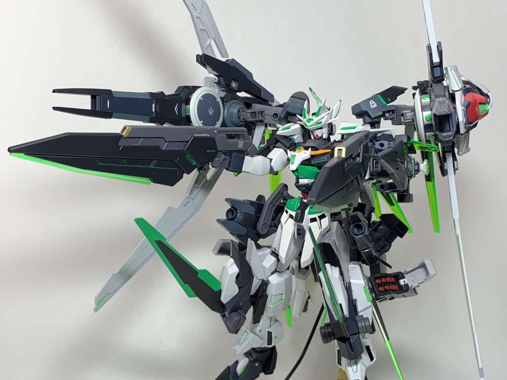 ブラスターポジションASFixの砲撃形態となり、AGE-3フォートレス、AGE-1フルグランサなどの砲撃特性を持ち、展開された主砲「シグマシス・バスターキャノン」で超長距離から敵部隊を一方的に殲滅します。また、AGE-2アルティメスの索敵特性を最大限に活用できる状態でもあり、見えざる傘などを展開した敵機を補足することも可能となっています。