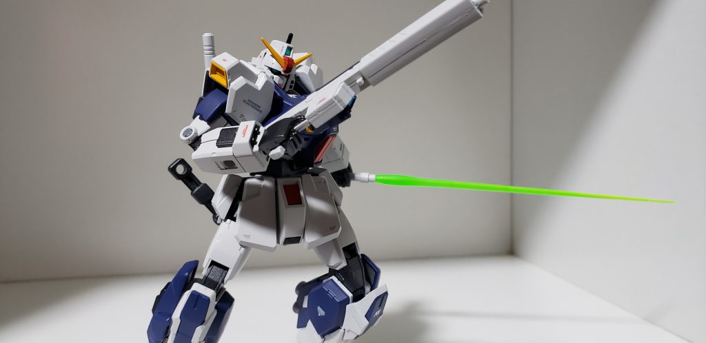 ビームショットライフルとサーベル