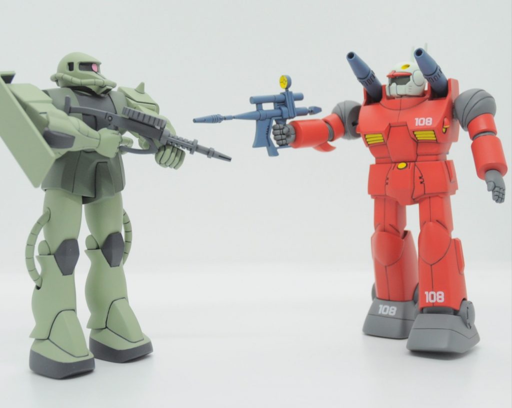 ジオン軍量産型MSザクとの激しい戦い