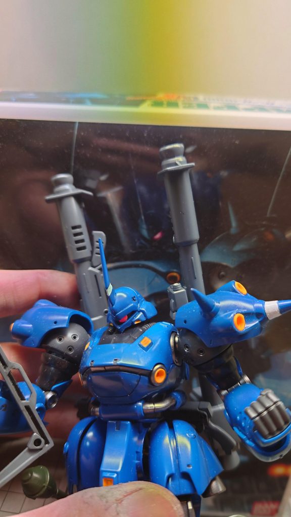 モノアイの視線も旧キットイメージでとりつけドンピシャでした。