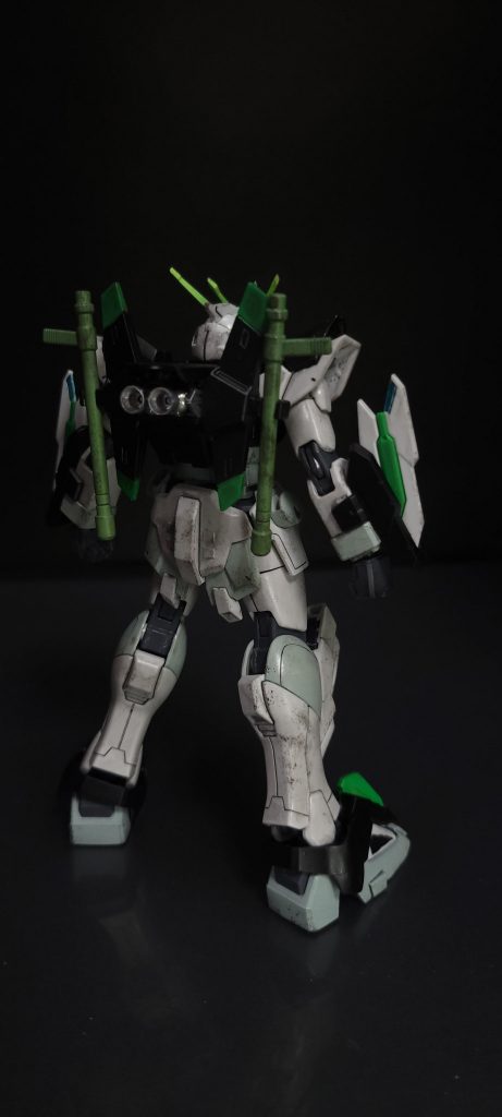 ブレイジングガンダム–3枚目/制作者：oraju