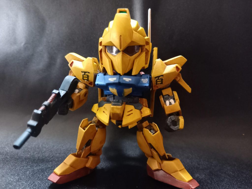 足はフィギュアみたいなジャンク品を詰めてクロスシルエットのボールジョイント移植して接続