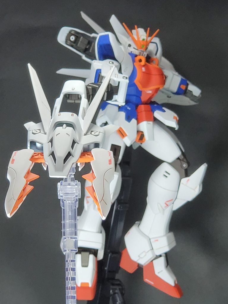 アルトロンガンダム ＥＷ–4枚目/制作者：GUEVARA