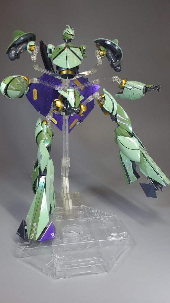 ターンXと言えば分離機能ですね。劇中では分離を駆使し相手を翻弄していました。ここからは劇中のシーンをいくつか