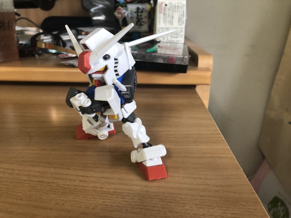 お気に入りのア○ンストラッシュ…SDでこの動きができるのは本当に素晴らしいです。