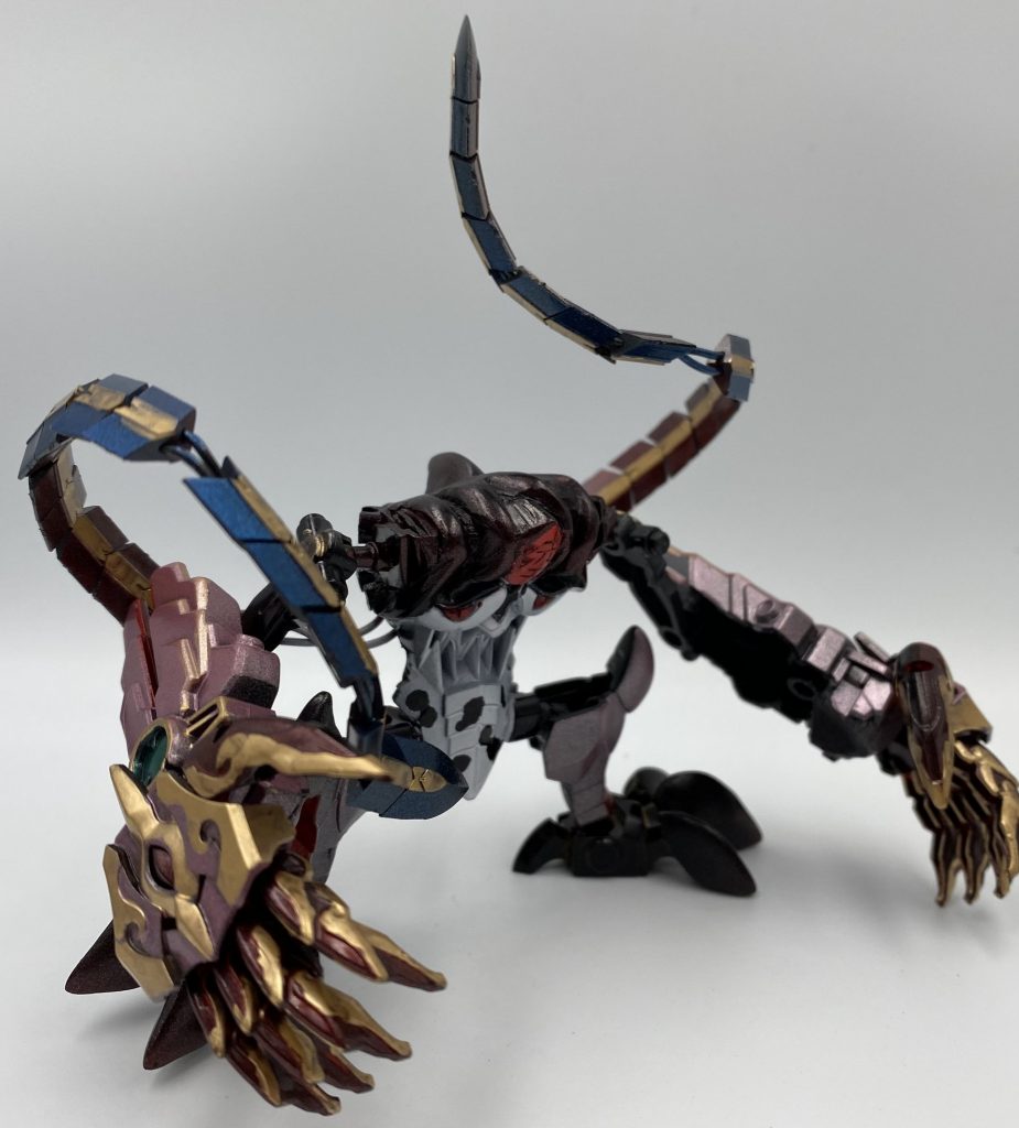 妓夫太郎。戦国アストレイのバックパックを使用。ボールデンで足関節を作って、真駆参大将軍のパーツを使用。