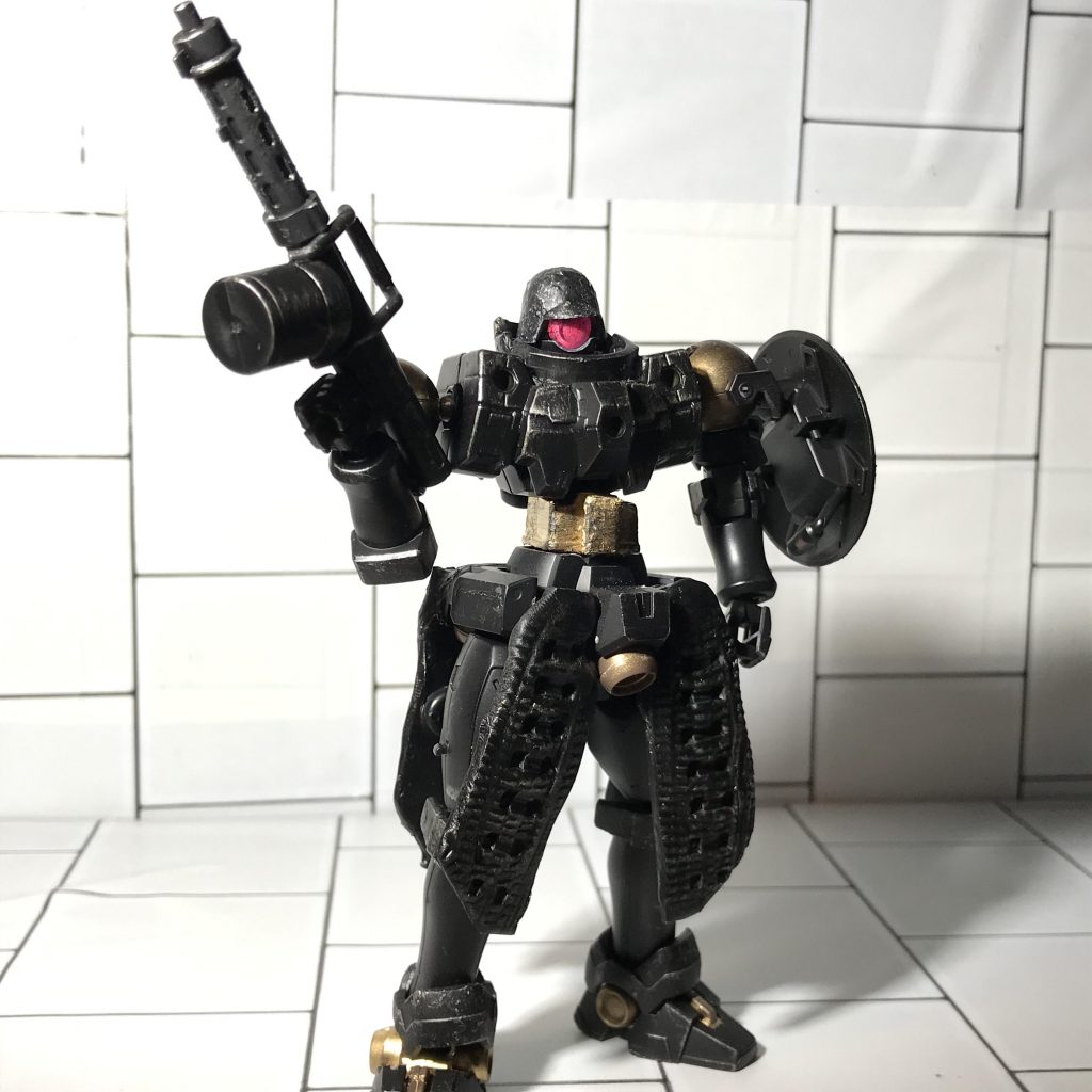 前面スカートはツェメリットコーティング。使ったのは化粧水の蓋。