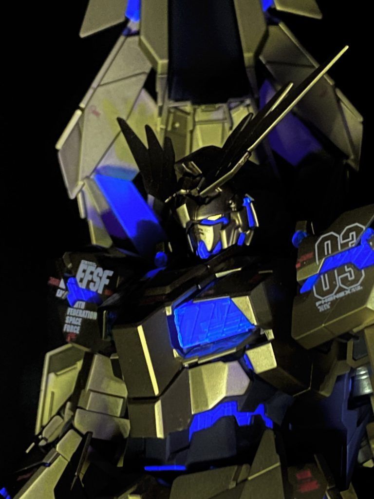 胸部アップ。イケメンです♪