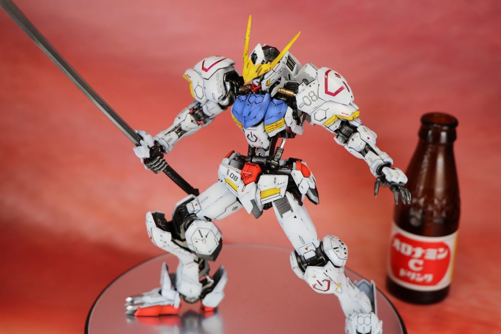 鉄血シリーズ第一弾、ガンダムバルバトスを作ってみました。