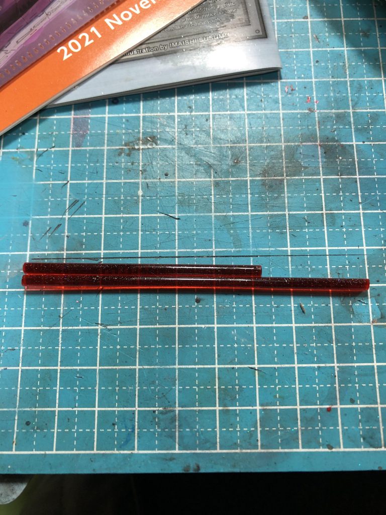 如意棒は２５ミリ長めの物をランナー加工して作りました。