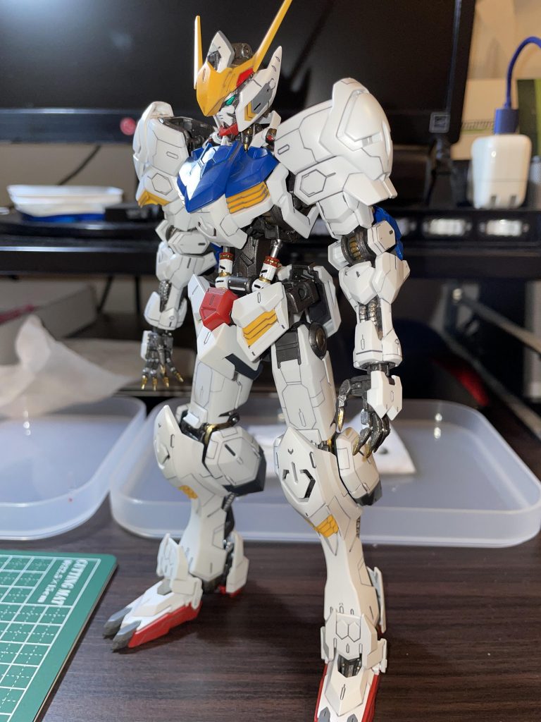 筋彫り完了時点はこんな感じ。