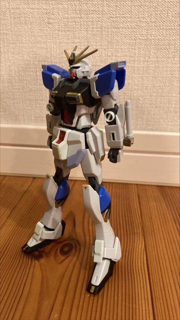 νインパルスガンダム–3枚目/制作者:拾圓札