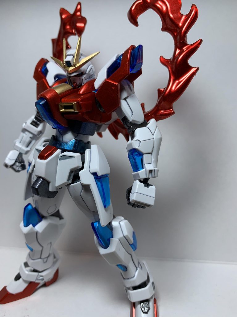 バーニングエフェクト？をつけてみました。そのまま一度付けてみたら何ともオモチャ感？ありな感じがしたので塗装してみました。