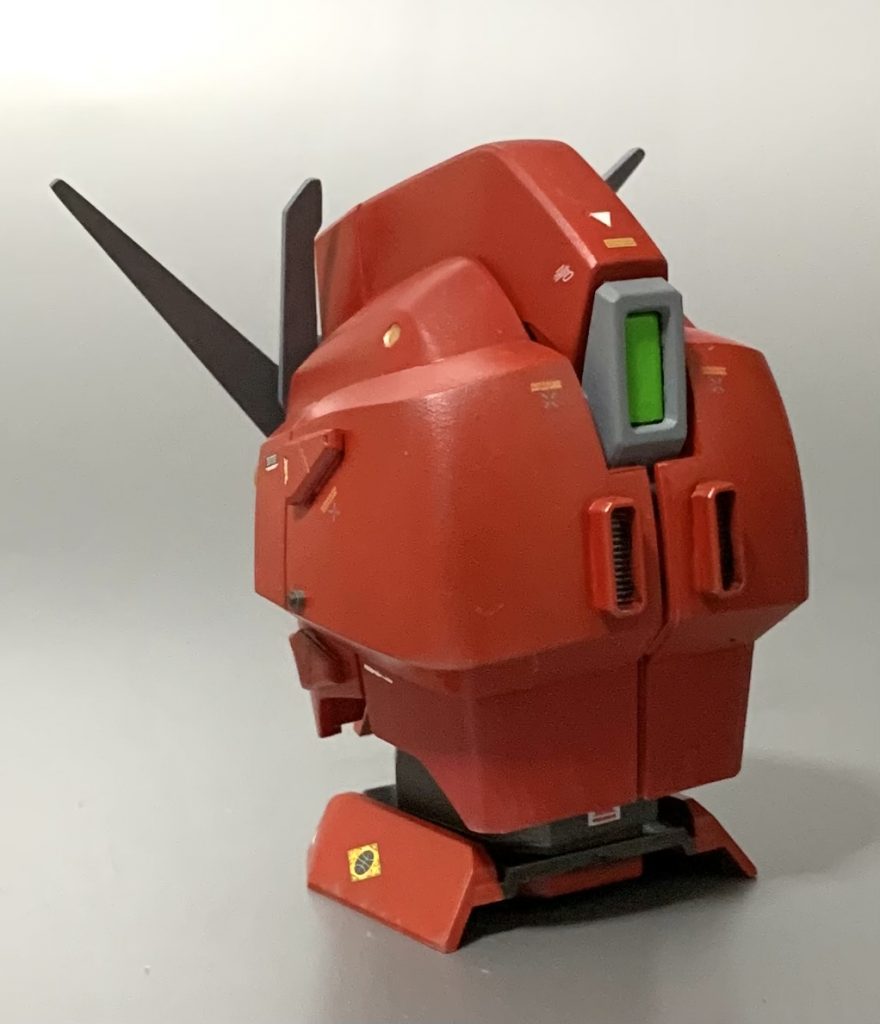 レッドゼータヘッド–3枚目/制作者：島田 耕輔