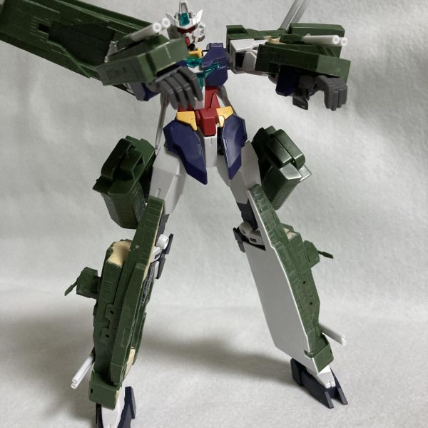 コアガンダム 、マゼランアーマーやっと形になってきた_(:3 」∠)_コンテストに間に合わせないと…_(:3 」∠)_（3枚目）