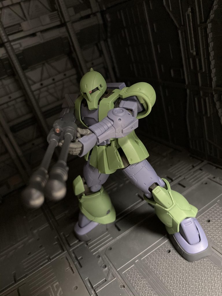 通常装備を外し、毒ガス弾の付いた武器のみを装備しています長い戦いの歴史がこの機体から始まりましたちなみにパイロットはシーマガラハウ「私は…私は知らなかった！毒ガスだなんて知らなかったんだよー！」