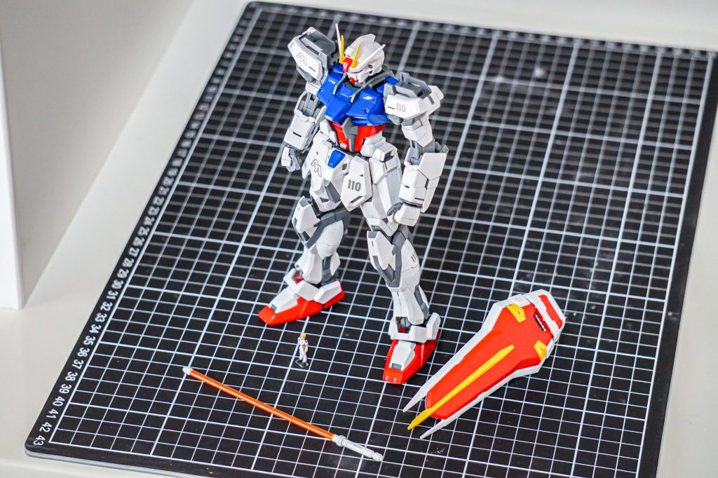 こちらが製作物です。ちなみに使用キットはライトニングストライクなのですが、ストライカーをいつ作ることになるかは不明です・・・やっぱり素トライクが自分にとっては1番です。