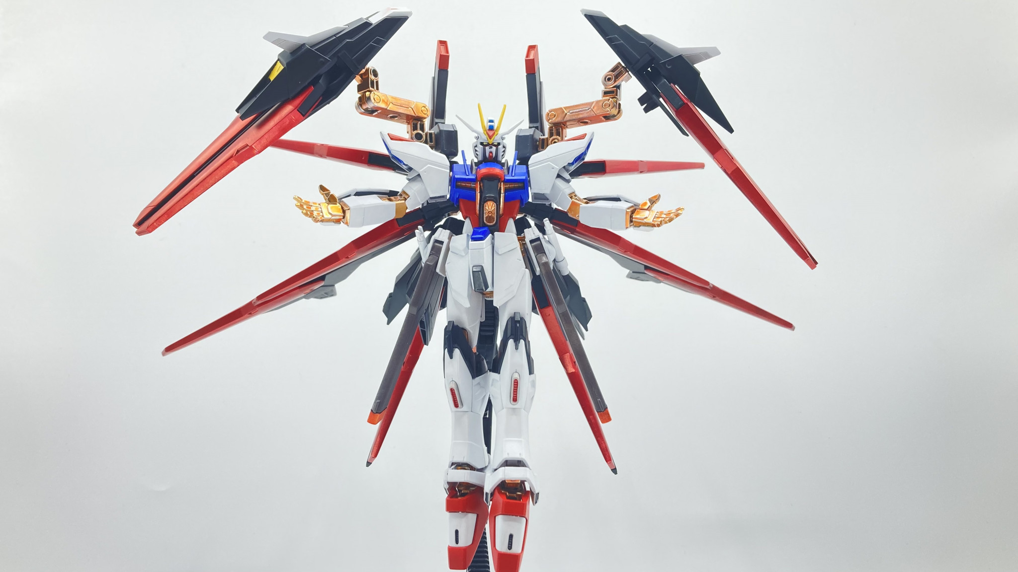 HG 1/144 パーフェクトストライクフリーダムガンダム 塗装完成品 