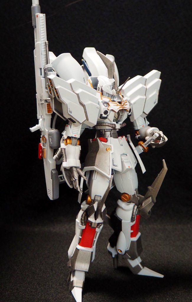 塗装についてはオール筆塗りのシタデルカラーを使用してますので荒い所もあります💦