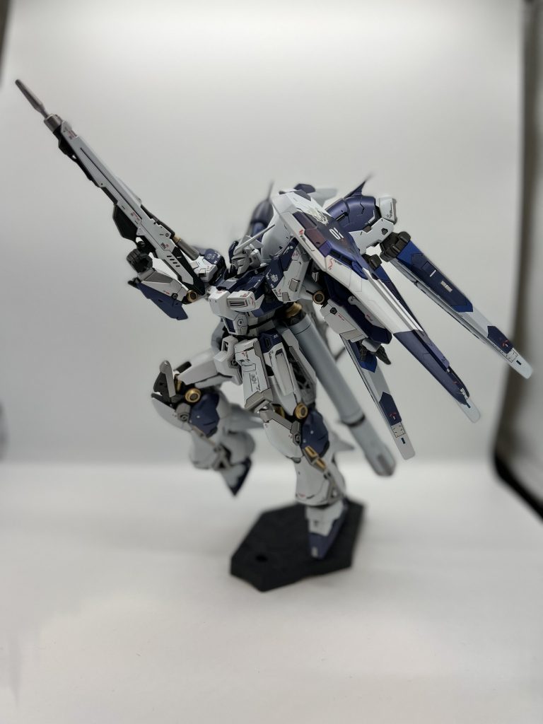 水転写デカールが発売されたので、追加で貼って半ツヤコーティング。2021年の一番の作品となりました。