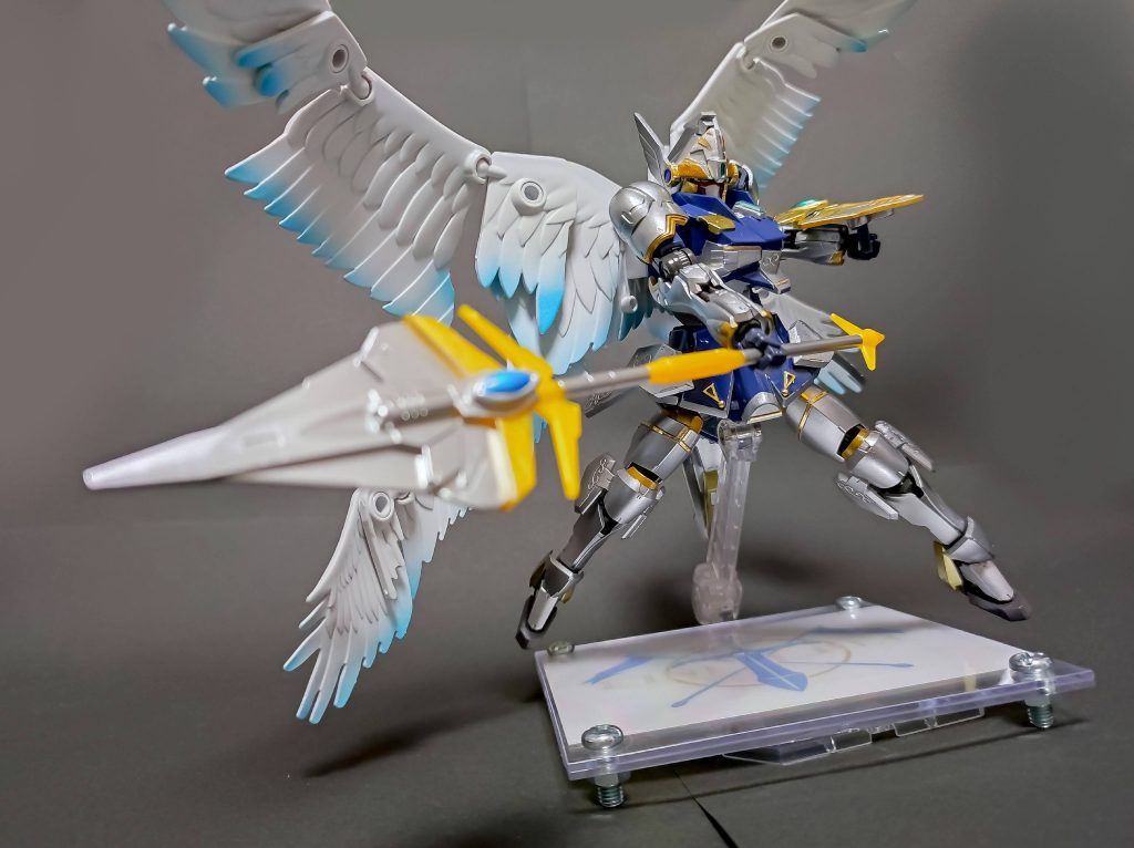 [アインフェリアヴァルキュリア]アインフェリアの魂と美波の生存本能に呼応して翼を宿したヴァルキュリアガンダムはガンダムを超えた存在として[アインフェリアヴァルキュリア]と呼称される…っていう体でどうでしょ？？デカすぎて画角が定まらない羽には気持ちばかりのグラデをかけてあります。 