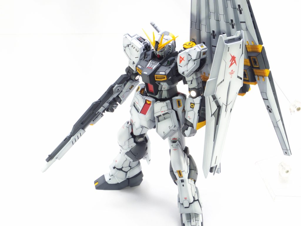 RG νガンダム–5枚目/制作者：guplafactory