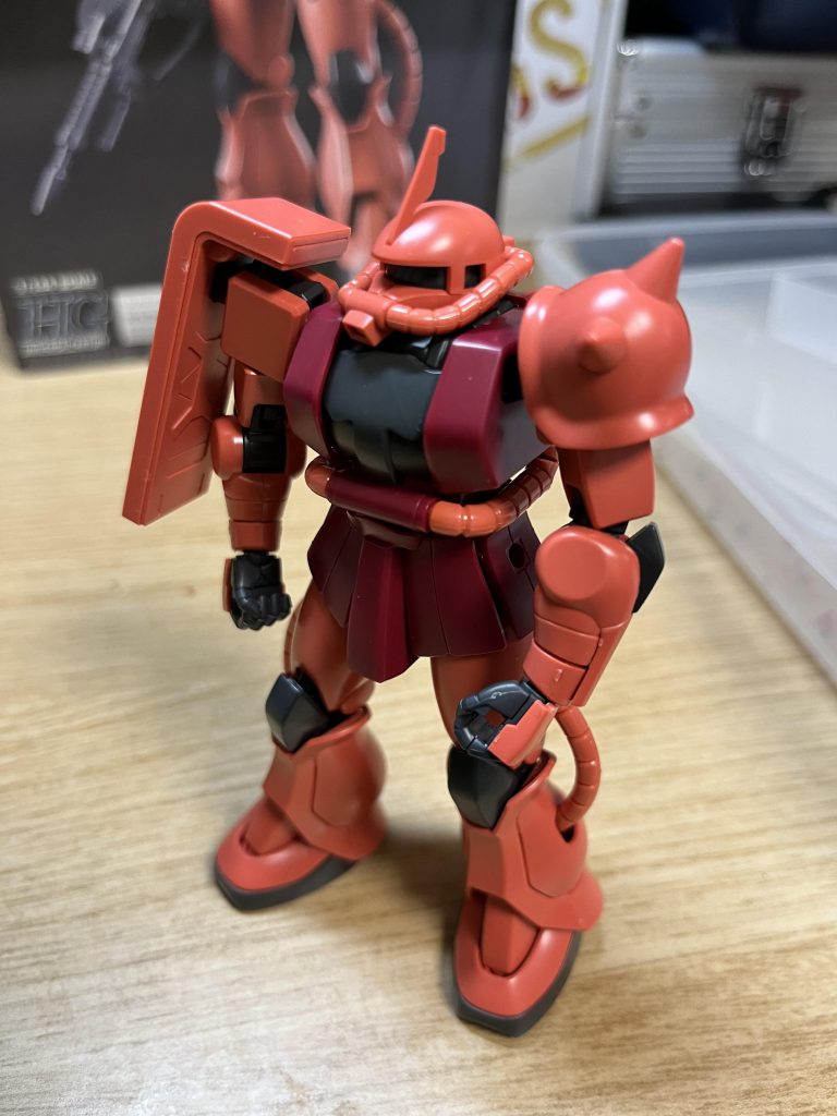 HG シャア専用ザクⅡ–2枚目/制作者：Syogogogogogogogo