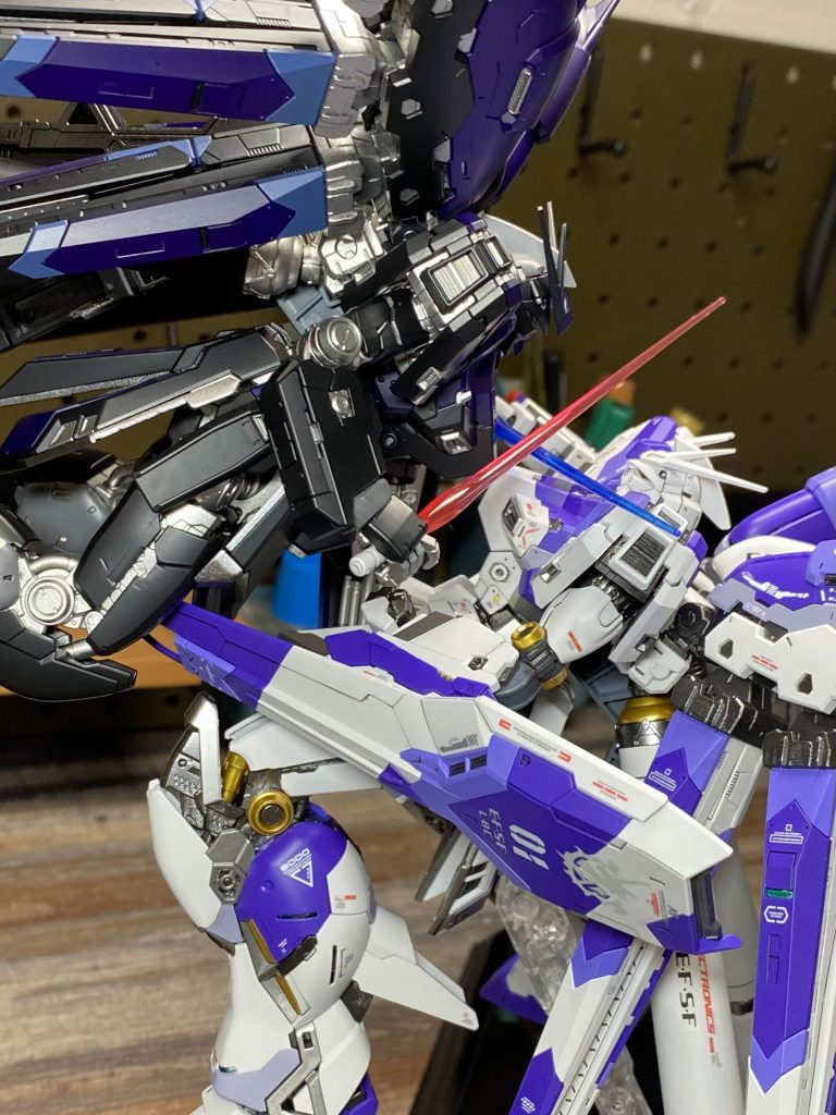 ライバル同士の熱い戦い!Blackが押している!White劣勢だ!