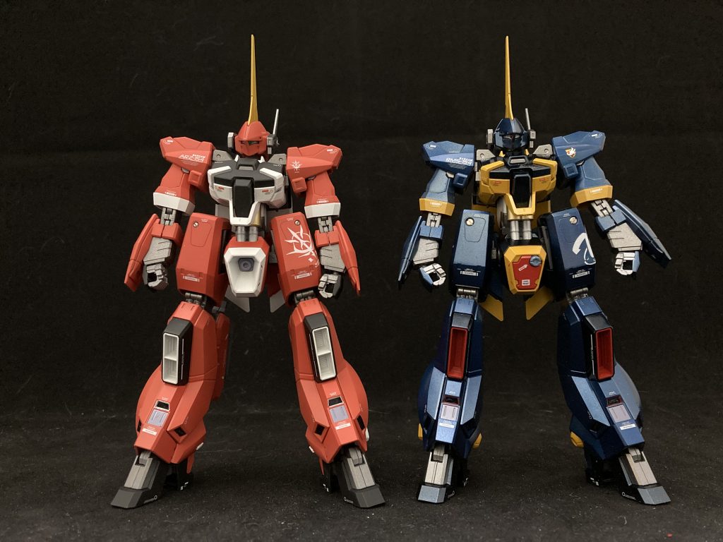 歯獲機は艶消しコートで、ティターンズ仕様はメタリック、クリアコートで仕上げ。