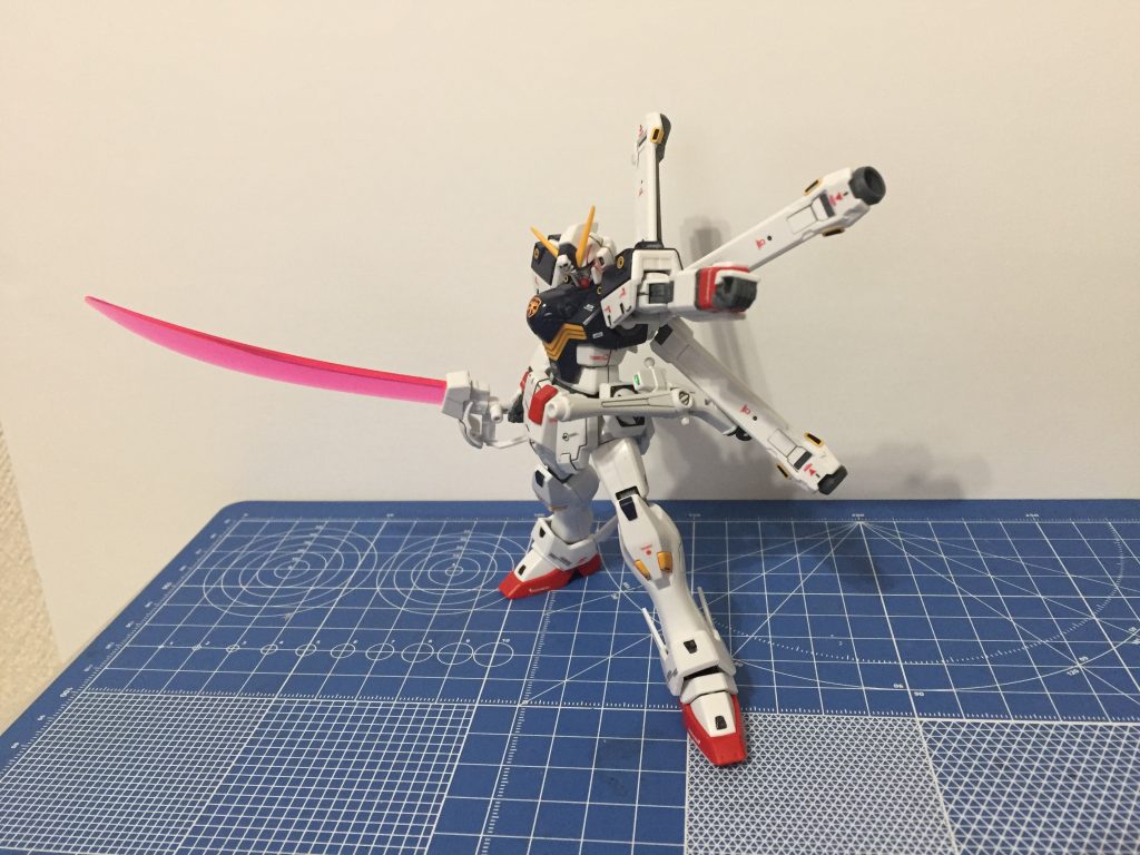 HGUC XM-X1 クロスボーン・ガンダムX1–4枚目/制作者：朝倉千代子