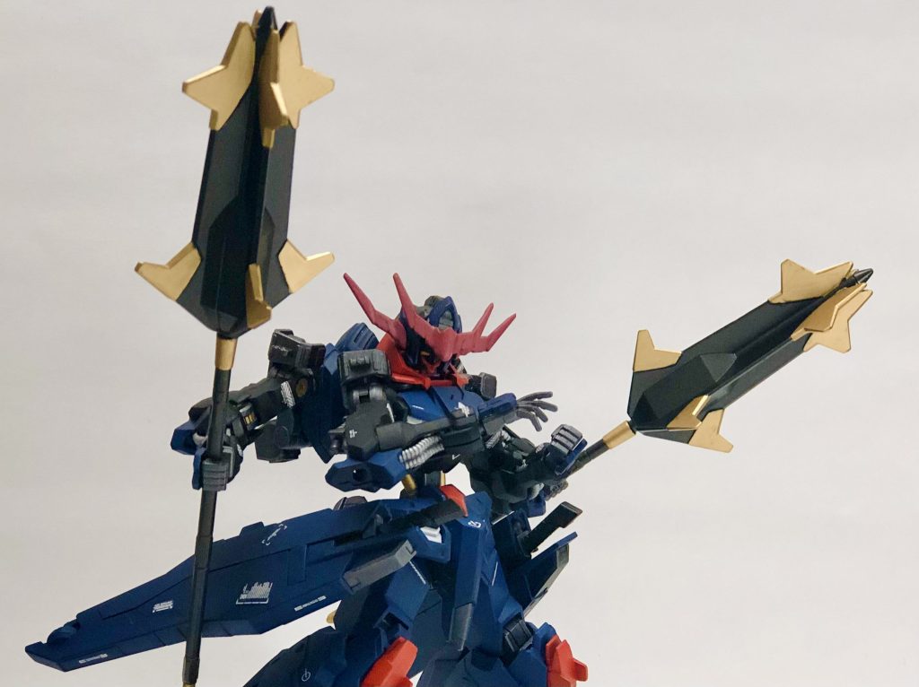 武装②大型メイス×24本の腕で安定して2本のメイスを振るうことが可能。