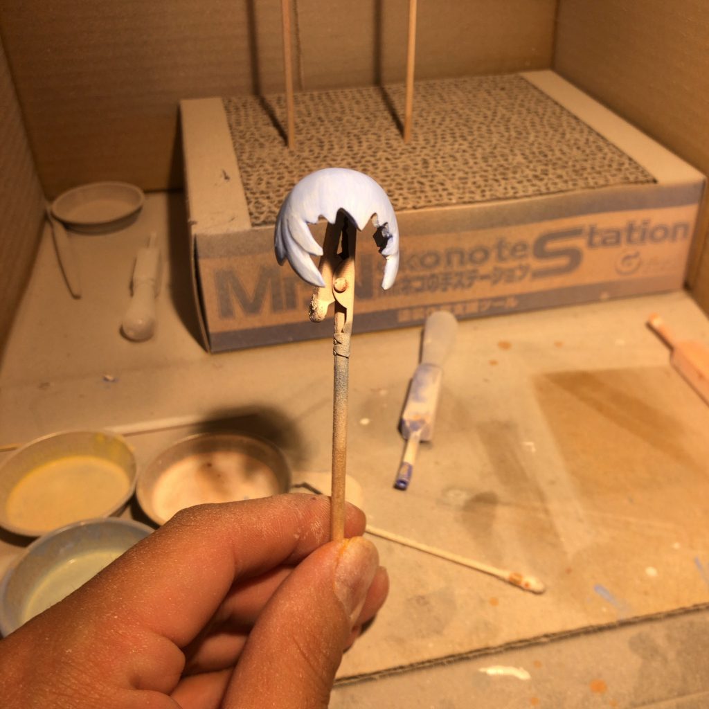 前髪をパテで伸ばしました。