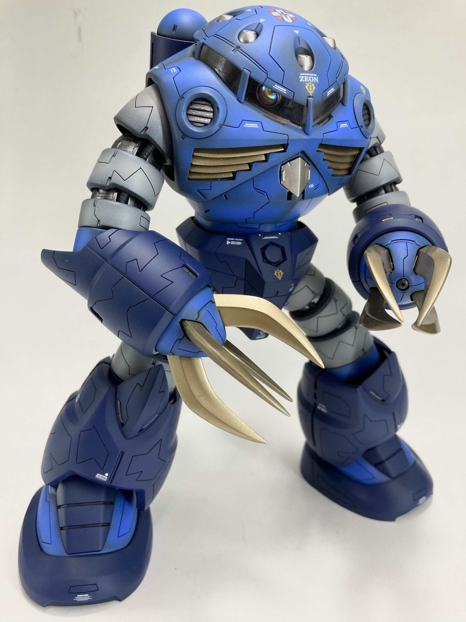 ガンプラ MG ズゴック 塗装済 完成品 - プラモデル