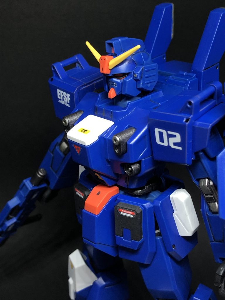 コバルトブルーのみで塗装したので、やっぱり青が強くなりました…説明書通り白とコバルトブルーとインディブルーの調色にチャレンジしてみるべきでした😢