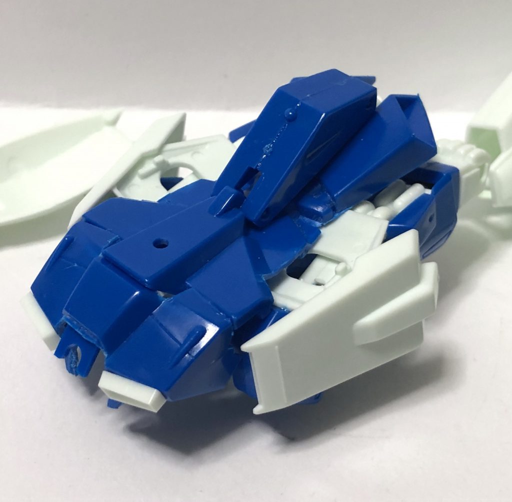 非変形なのでガシガシ接着していきます。