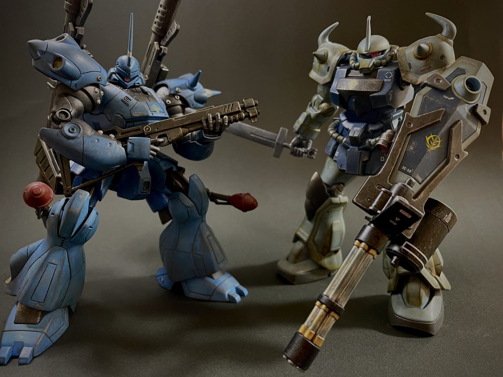 グフカスタムと並べて撮影。その壱。