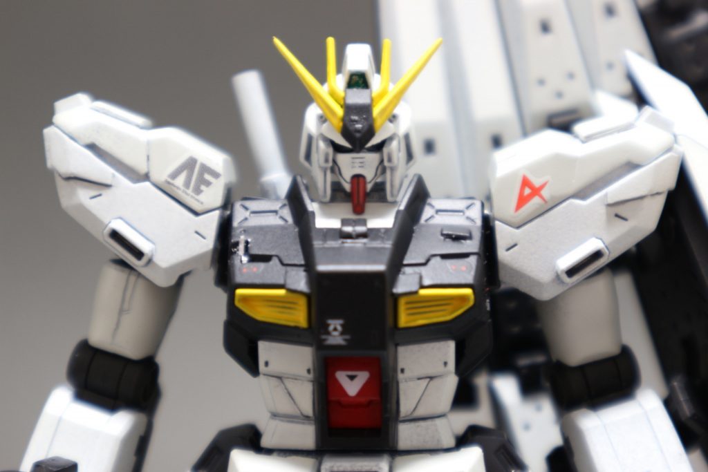 νガンダム–3枚目/制作者：@tottymen