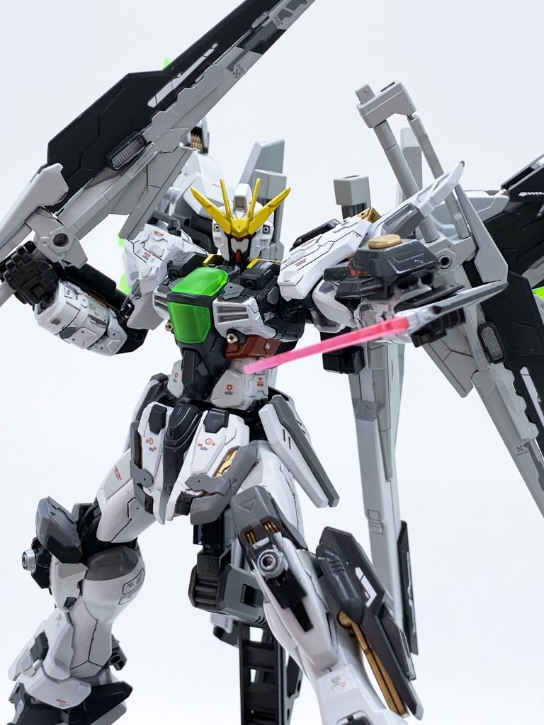 肩のフラッシュエッジも使うことができます