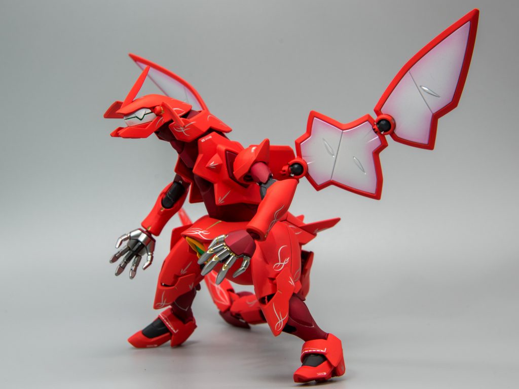 メインの赤と濃い赤はどちらもヴァーチャロンカラーのローズブライトレッドとローズディープレッドを使用して一体感を出そうとしています。