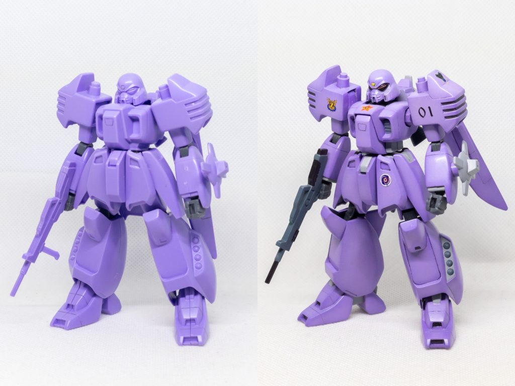 素組との比較。腰を延長してるので若干全高が伸びてます。