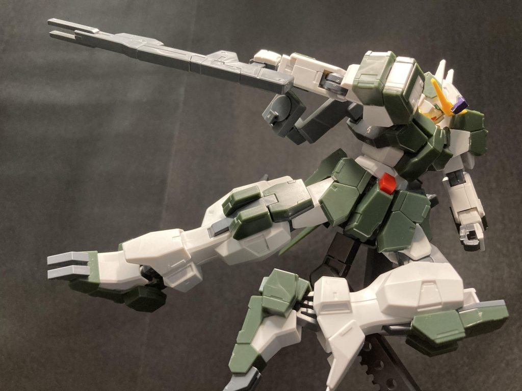 普段1回作った機体はほぼ設計図を見なくてですね……よく見らず作ってしまいました💦ハロ！シールドビット！