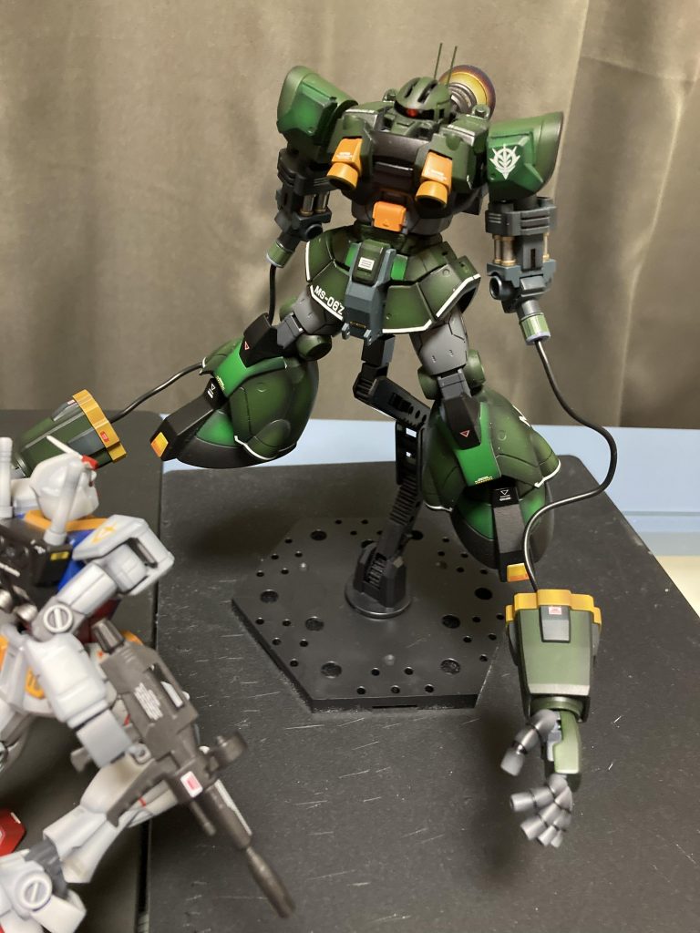 どっかで見たシーンをザクＺタイプで再現笑笑