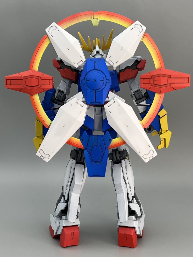 バックパック接続軸が特殊だったので穴開けて無理矢理付けました。