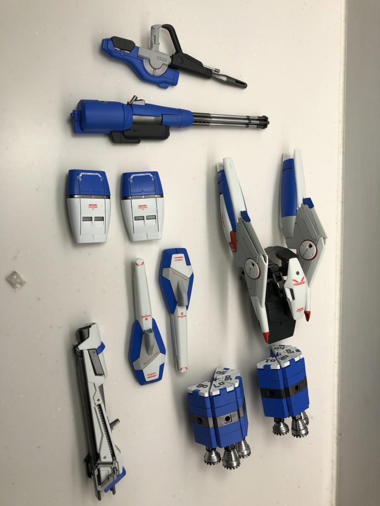 武装類いっぱいあります。