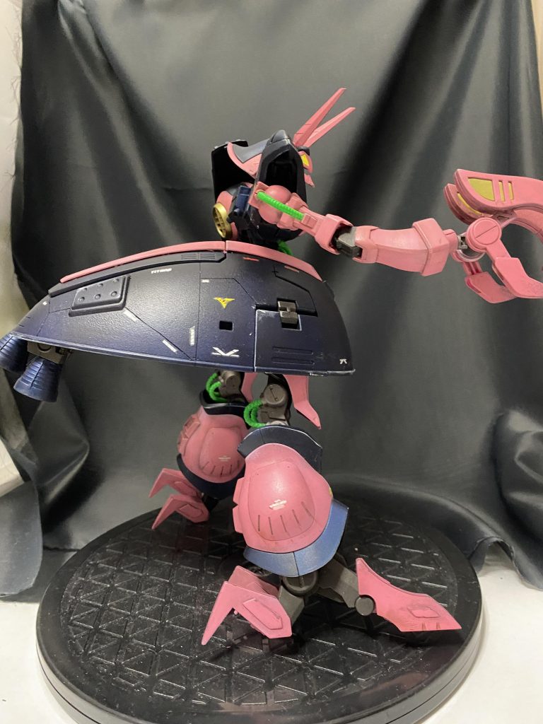 サイドショットデカールを1/100のを使用すれば良かったかなと反省。